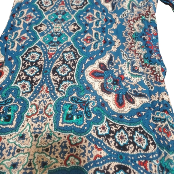 NWOT Cato's Multicolored Boho print Wide leg Pull on Pant sz M - Picture 2 of 4